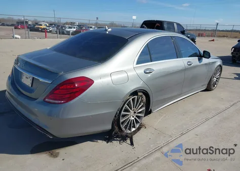 2015 Mercedes-Benz S 550 z USA, uszkodzony, nr VIN WDDUG8CB6FA148915